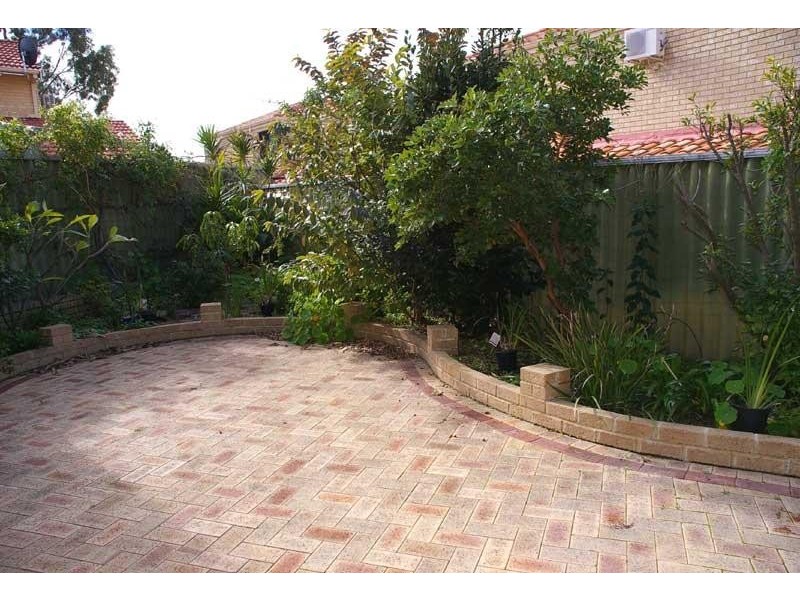 3/1 Birdwood Road, Melville WA 6156