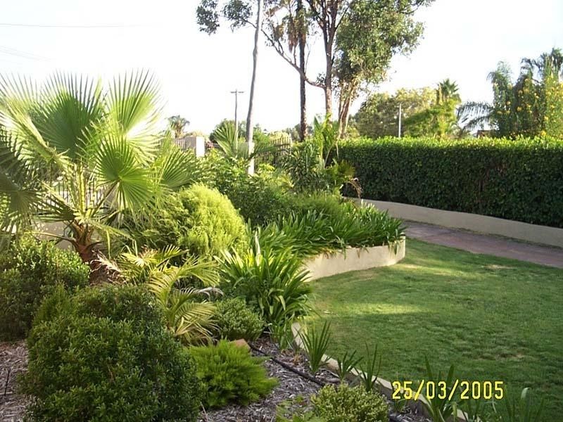 Renou Way, Bateman WA 6150