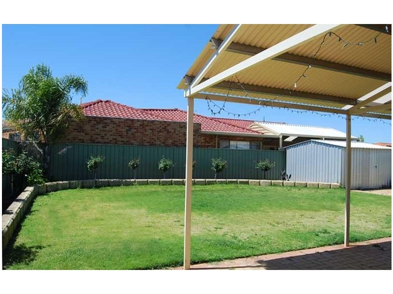 172 Brenchley Drive, Atwell WA 6164