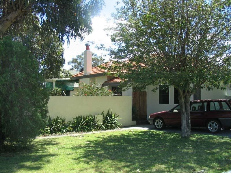 20 Edgecumbe Street, Como WA 6152