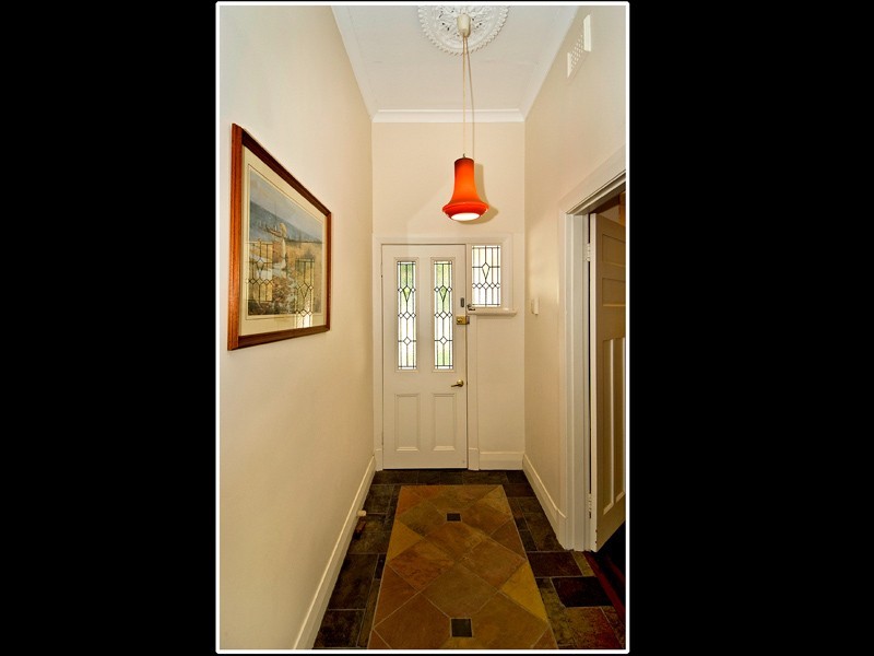 11 Lutey Avenue, Daglish WA 6008