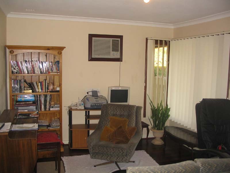 7 Dargin Place, Orelia WA 6167