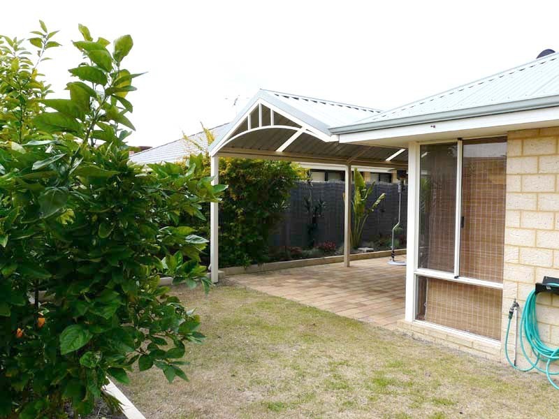 12 Russelia Street, Canning Vale WA 6155