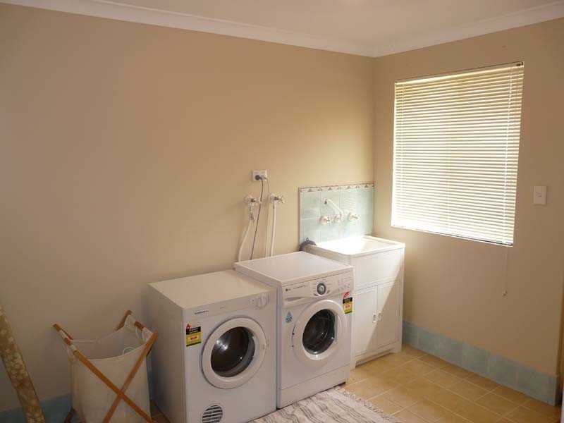 12 Russelia Street, Canning Vale WA 6155