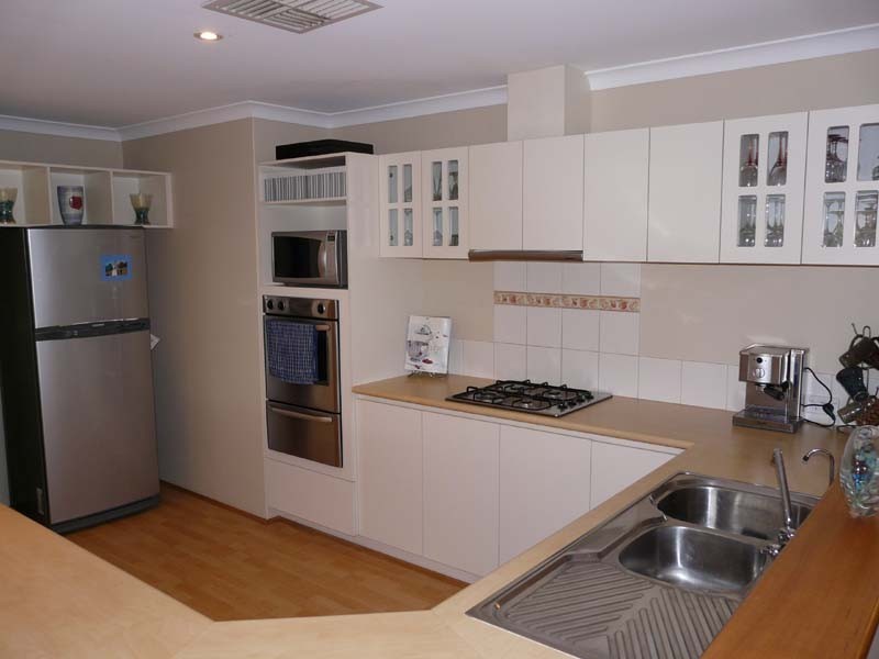 12 Russelia Street, Canning Vale WA 6155