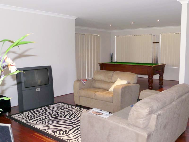 18 Edgecumbe Terrace, Baldivis WA 6171