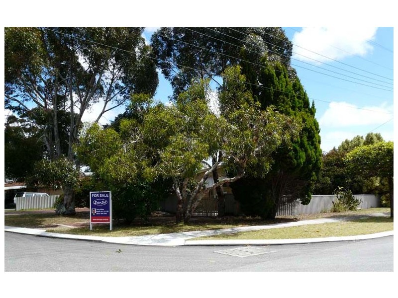 19 Noongah Road, Nollamara WA 6061