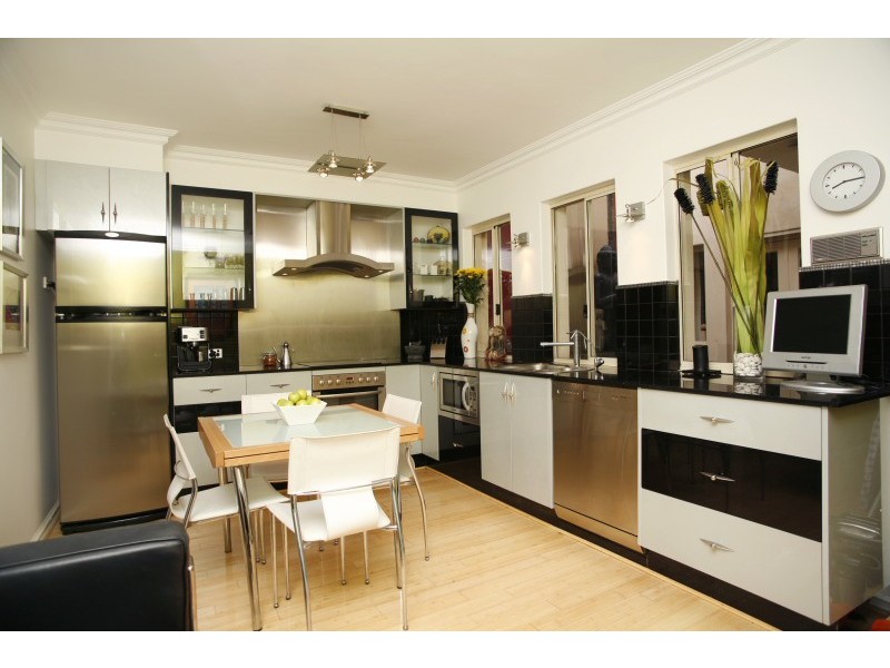 22 Wade Street, Perth WA 6000