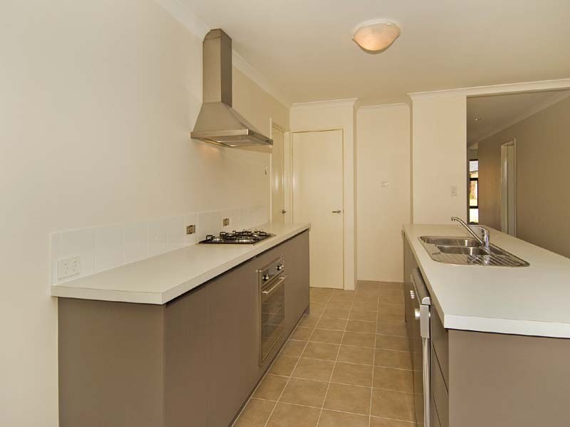 23 Giglia Drive, Sinagra WA 6065