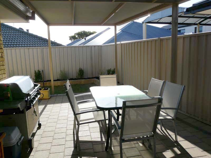 519 Rockingham Road, Munster WA 6166