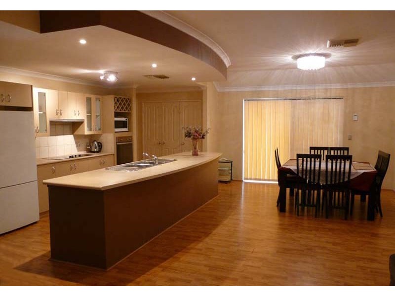 31 Coulthard Crescent, Canning Vale WA 6155