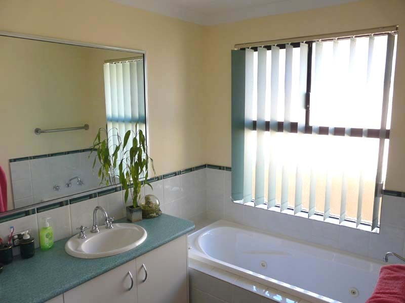 31 Coulthard Crescent, Canning Vale WA 6155