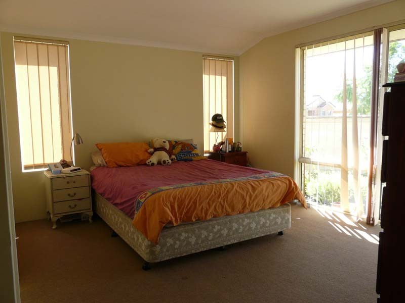 1 Greenland Blvd, Canning Vale WA 6155