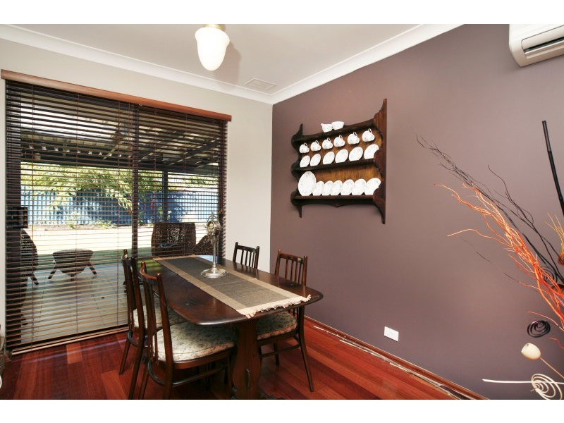 7 Compass Place, Waikiki WA 6169