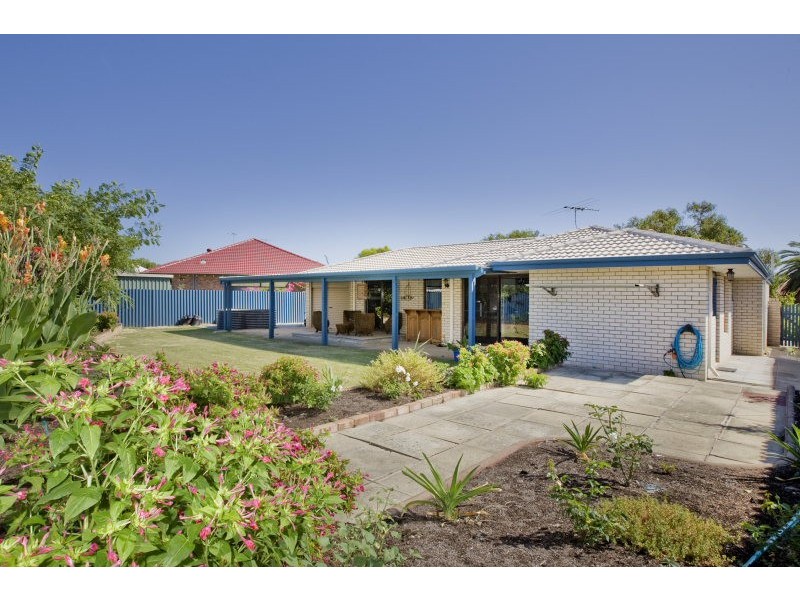 7 Compass Place, Waikiki WA 6169