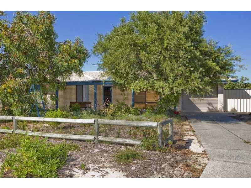 7 Compass Place, Waikiki WA 6169