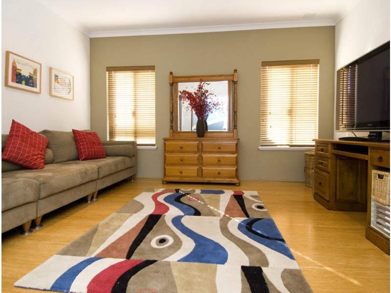 32 Strickland Road, Ardross WA 6153