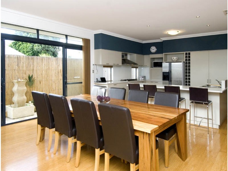 32 Strickland Road, Ardross WA 6153