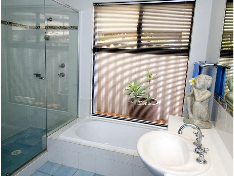 32 Strickland Road, Ardross WA 6153