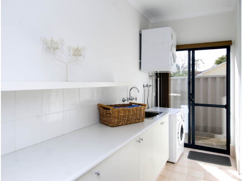 32 Strickland Road, Ardross WA 6153