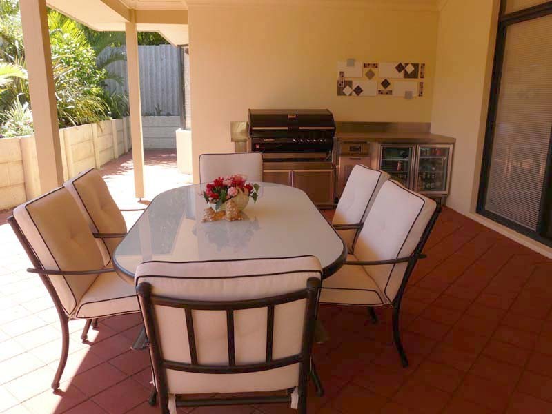 31 Fourth Avenue, Shoalwater WA 6169