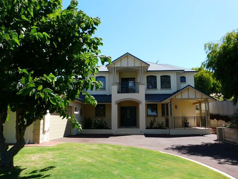 31 Fourth Avenue, Shoalwater WA 6169