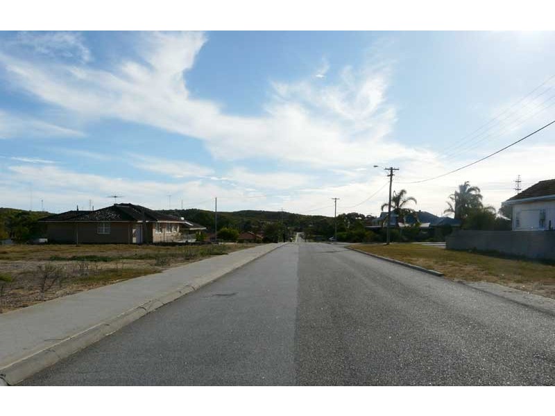 33 Recreation Road, Hamilton Hill WA 6163