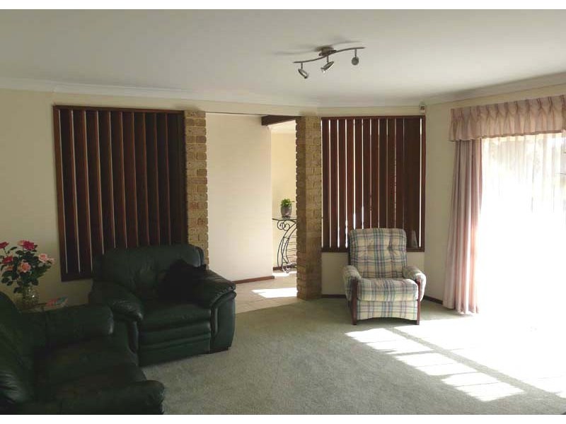 11 Westall Terrace, Leeming WA 6149