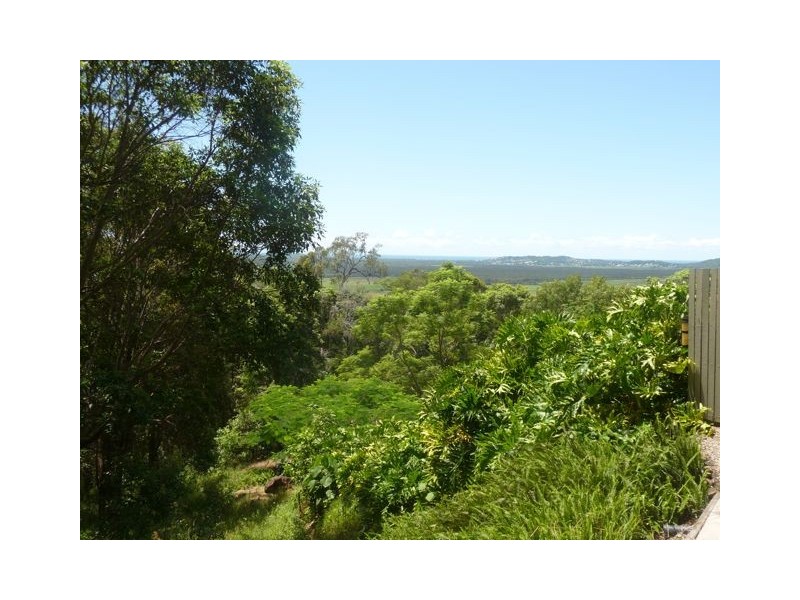 11 Mt Coolum Close, Maroochy River QLD 4561