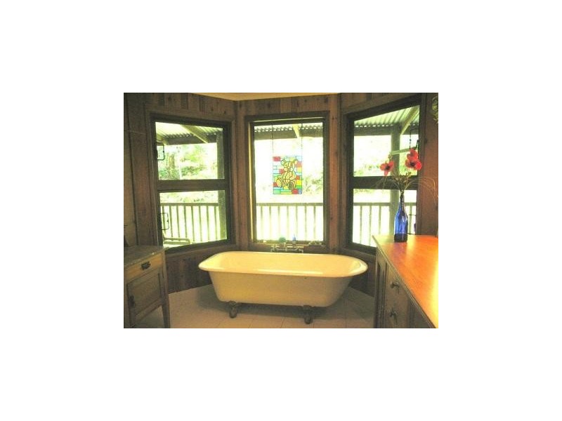 101 Collins Road,, Yandina QLD 4561