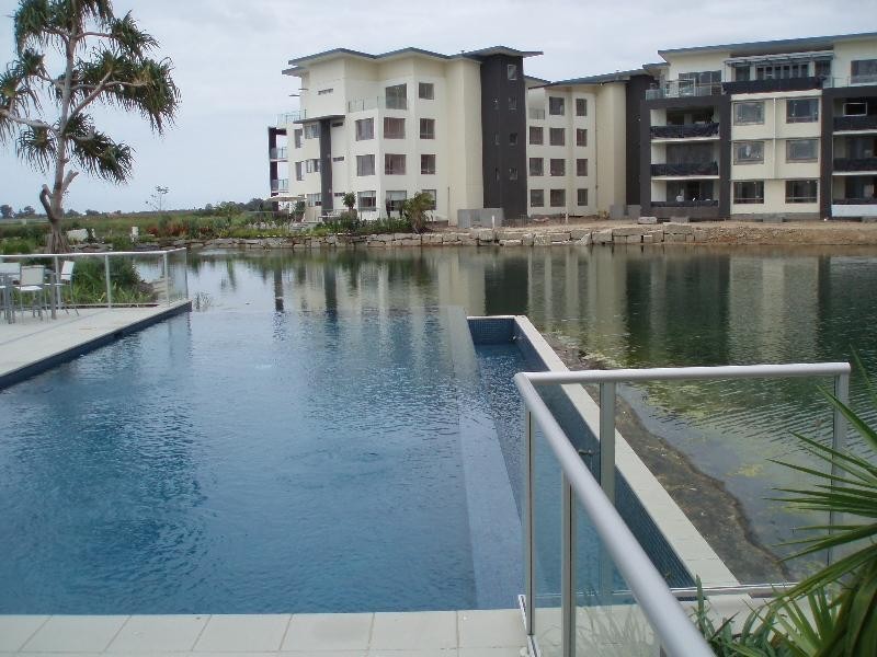 Hope Island QLD 4212