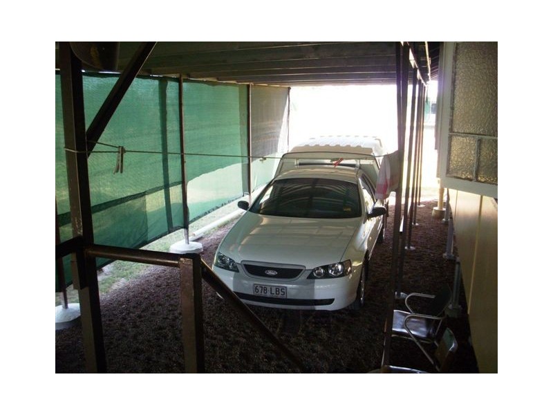 36 Porter Street, Aramac QLD 4726