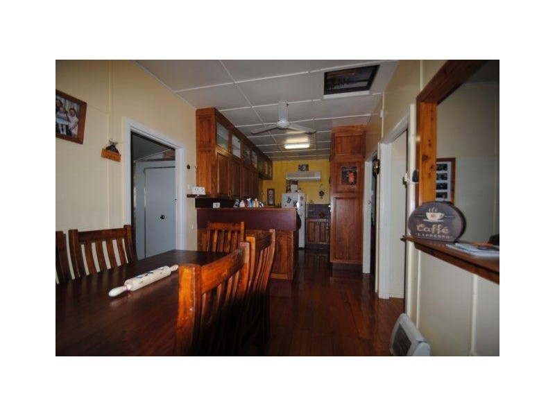 30185 Tambo Road, Blackall QLD 4472