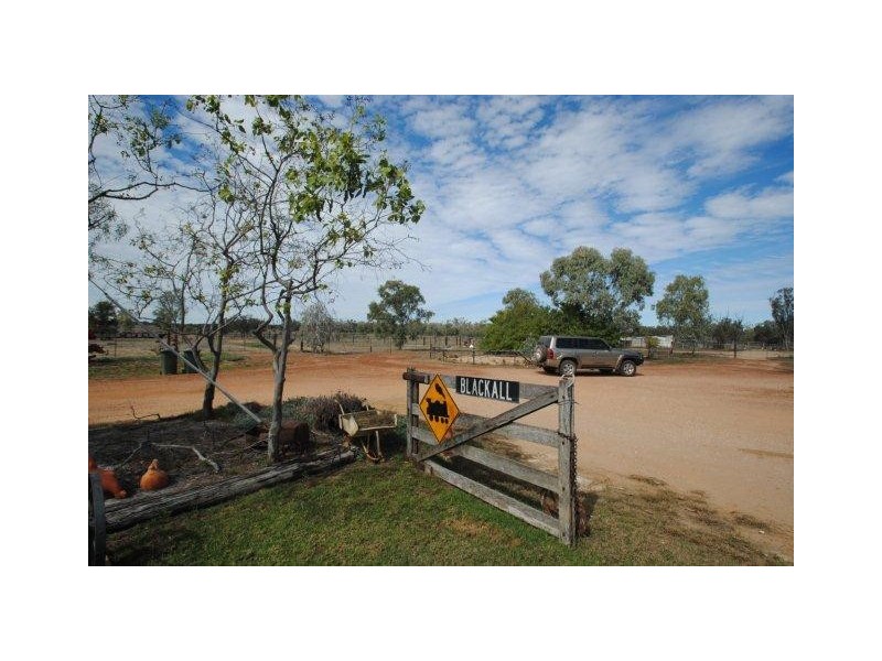 30185 Tambo Road, Blackall QLD 4472