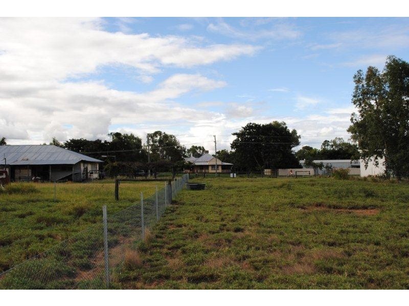 105 Boree Street, Barcaldine QLD 4725