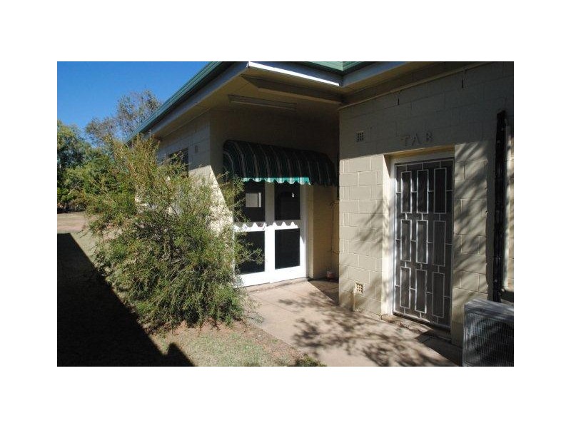 125 Oak Street, Barcaldine QLD 4725