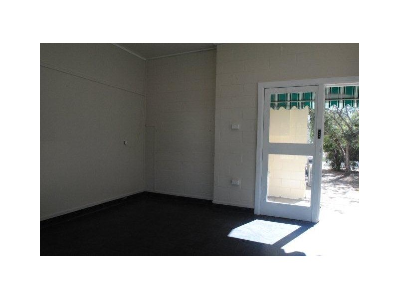 125 Oak Street, Barcaldine QLD 4725