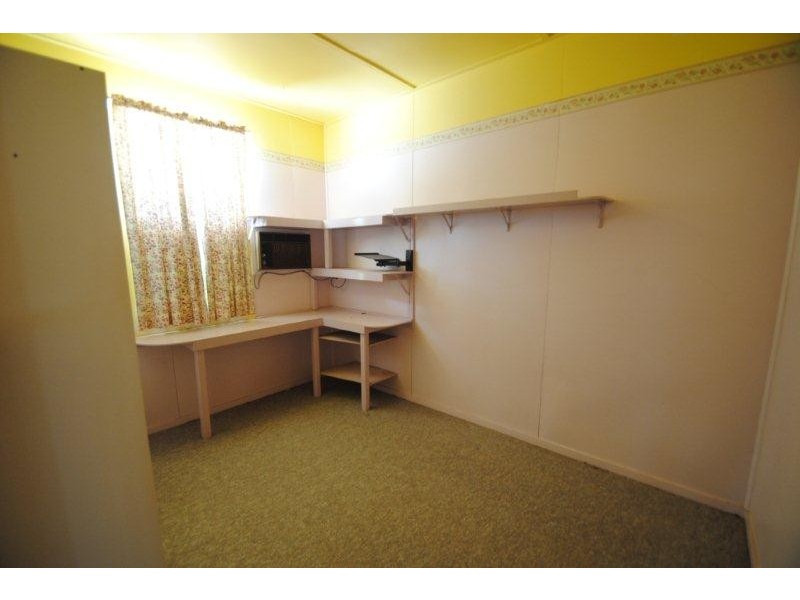 6 Goldston Street, Alpha QLD 4724