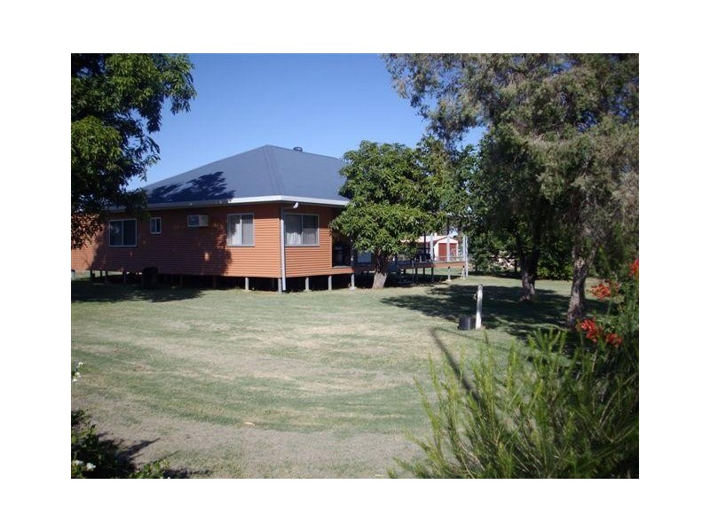 Barcaldine QLD 4725