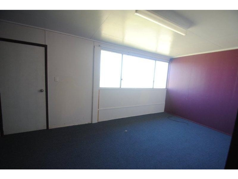 148 Fir Street, Barcaldine QLD 4725