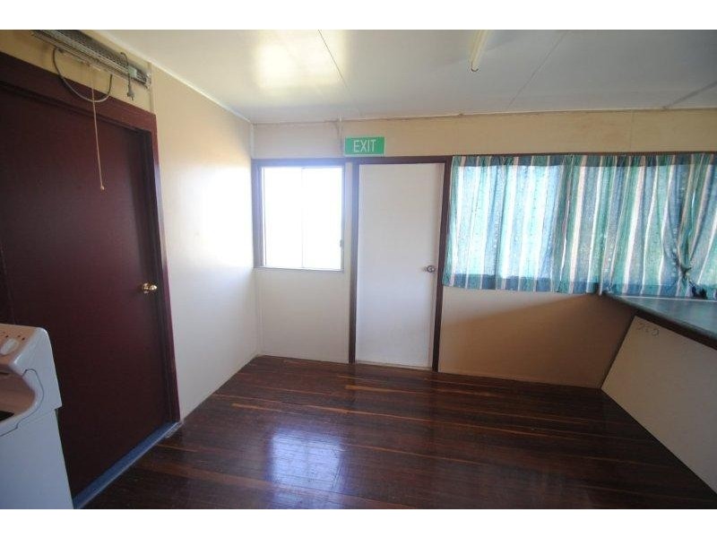 148 Fir Street, Barcaldine QLD 4725