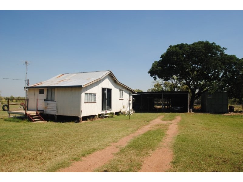 144 Fir Street, Barcaldine QLD 4725