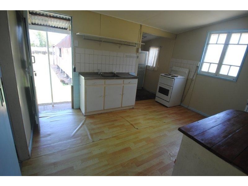 144 Fir Street, Barcaldine QLD 4725