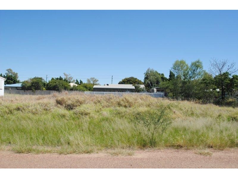 6 Stilt Street, Longreach QLD 4730