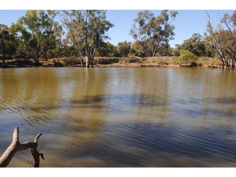 000 EVORA ROAD, Blackall QLD 4472