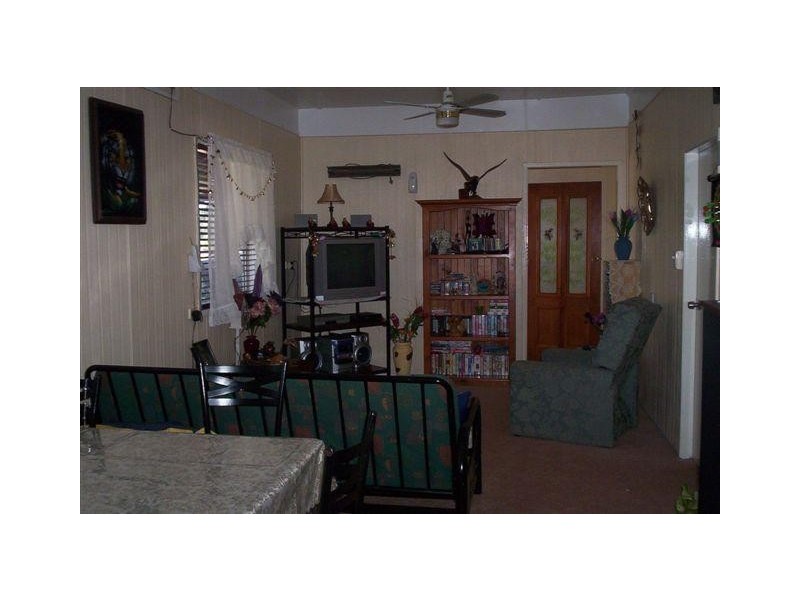 45 Oak Street, Barcaldine QLD 4725