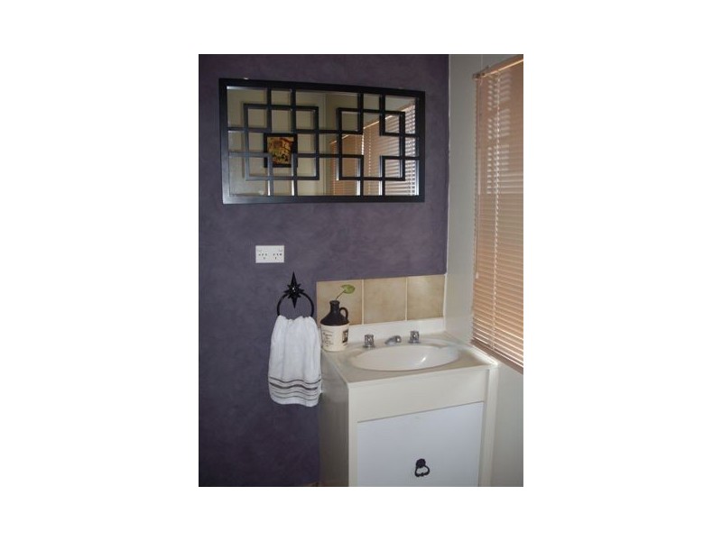 35 Elm, Barcaldine QLD 4725