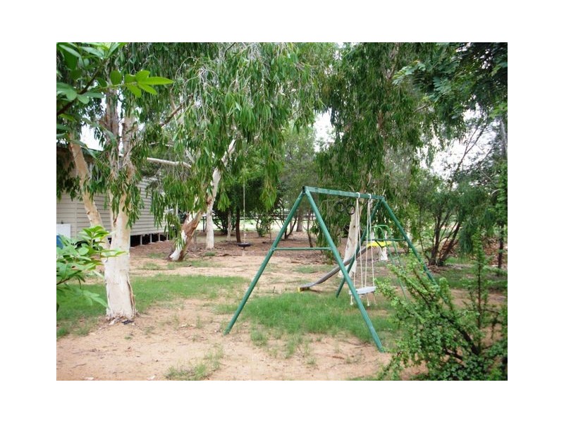 138 Yew, Barcaldine QLD 4725