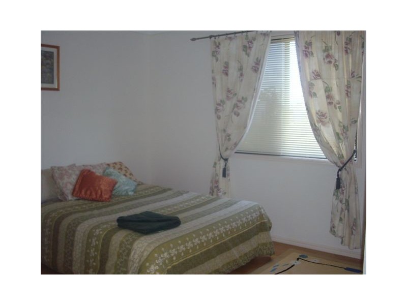 11 Chestnut, Barcaldine QLD 4725