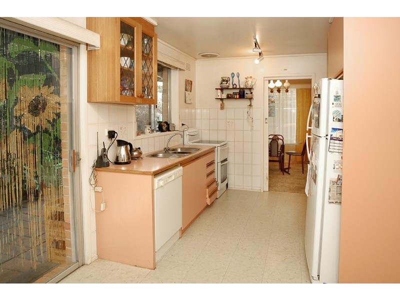 14 Buena Vista Drive, Montmorency VIC 3094